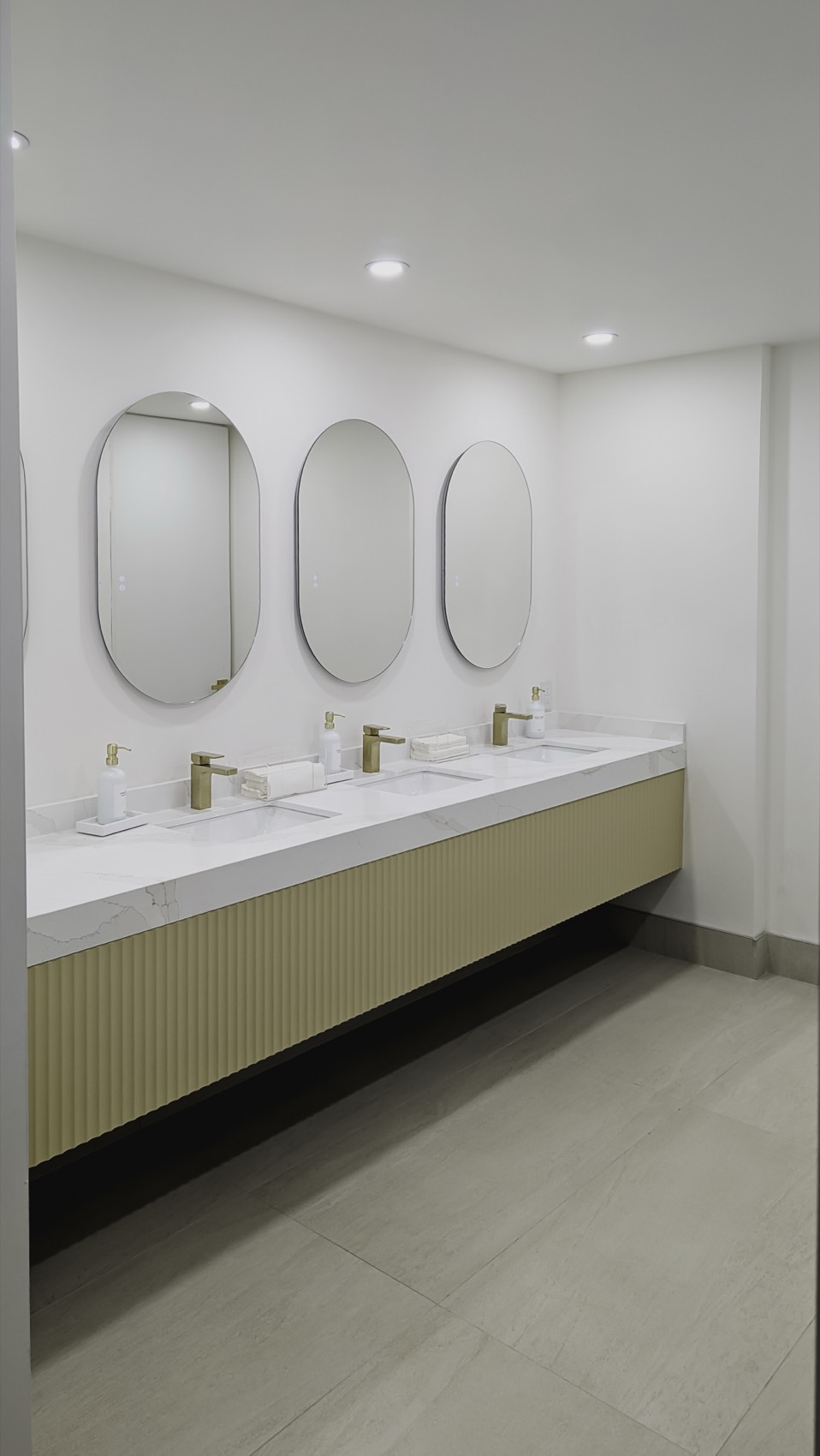 Spa Bath Vanities 13