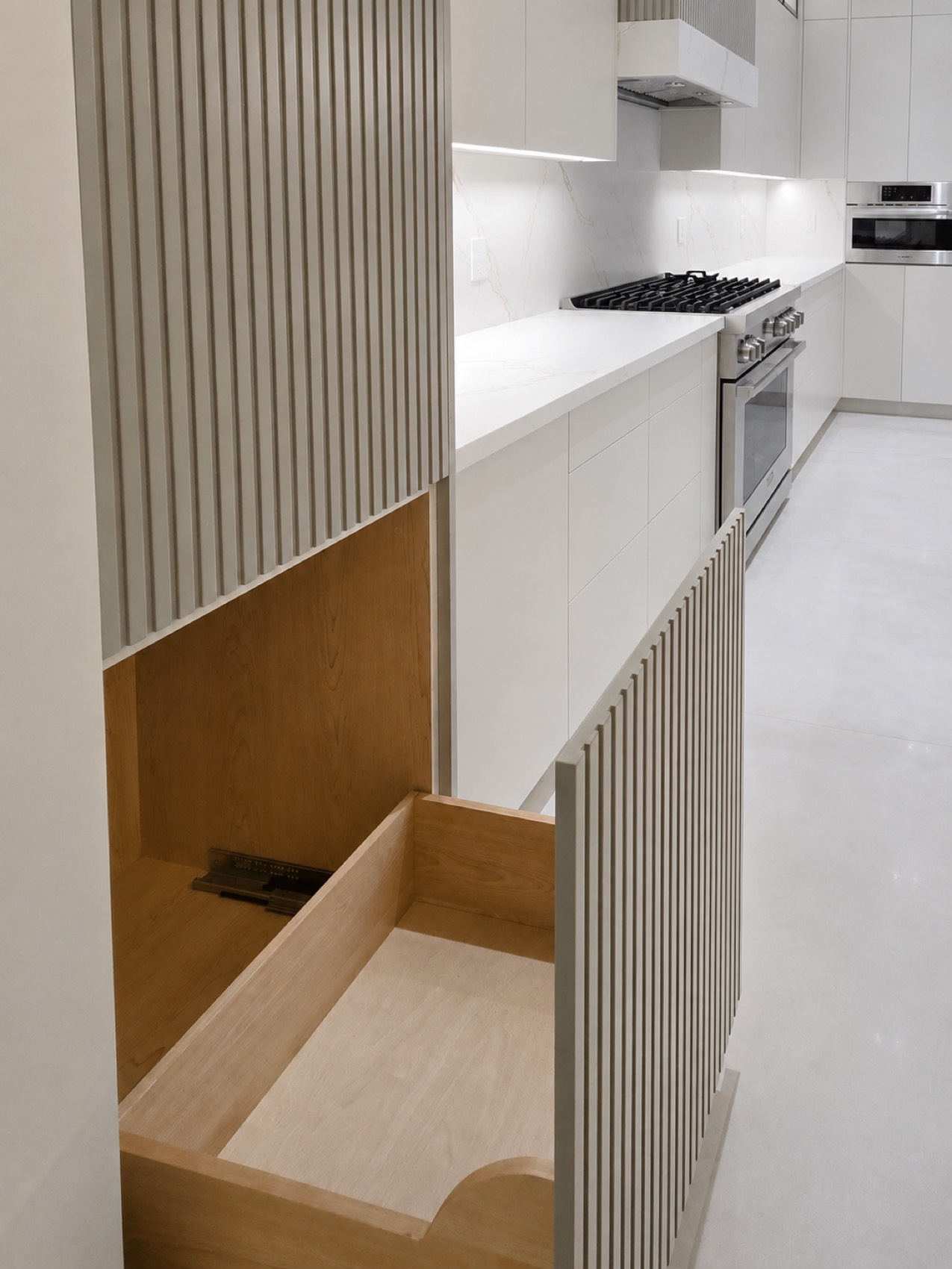 Contemporary Calacatta Kitchen 2