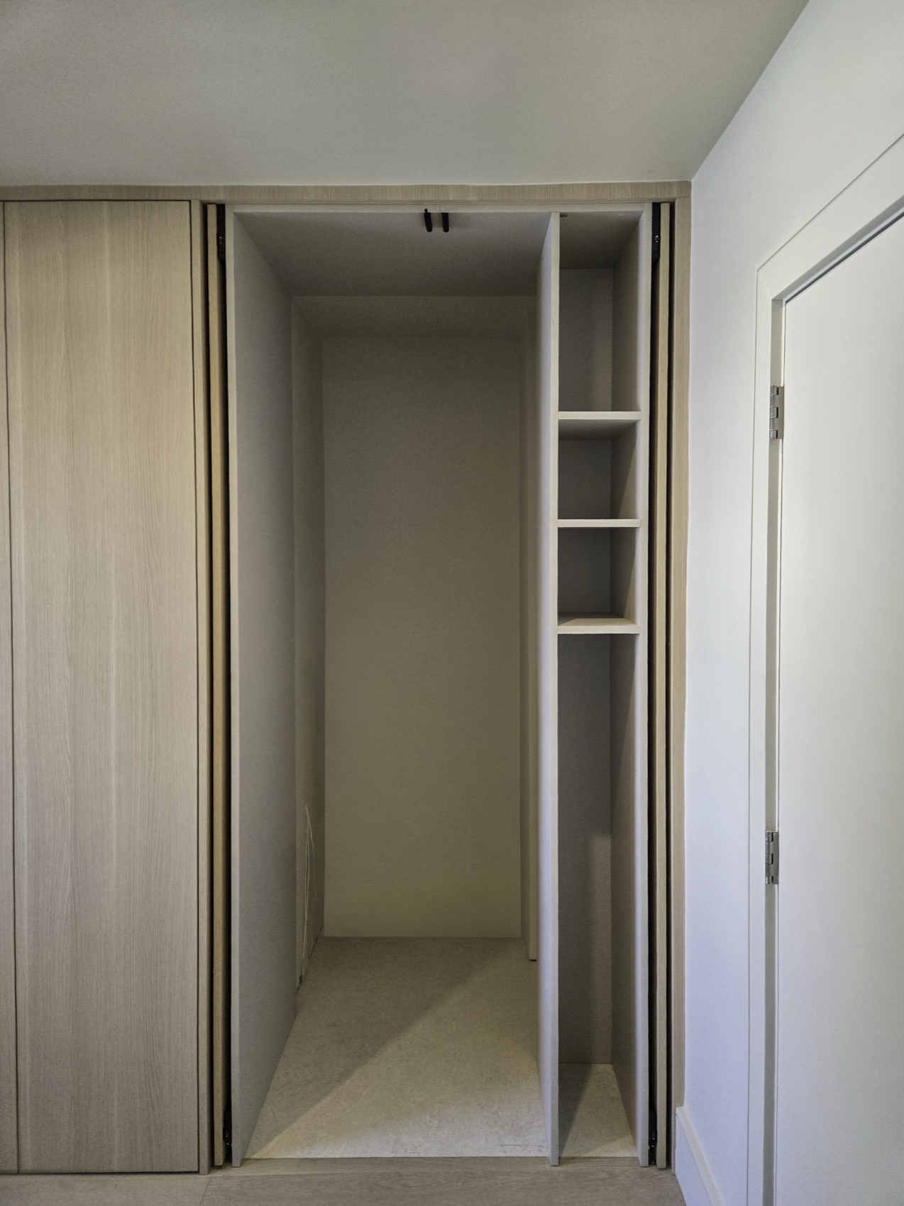 Closets & Wardrobes by Panda Reno 7