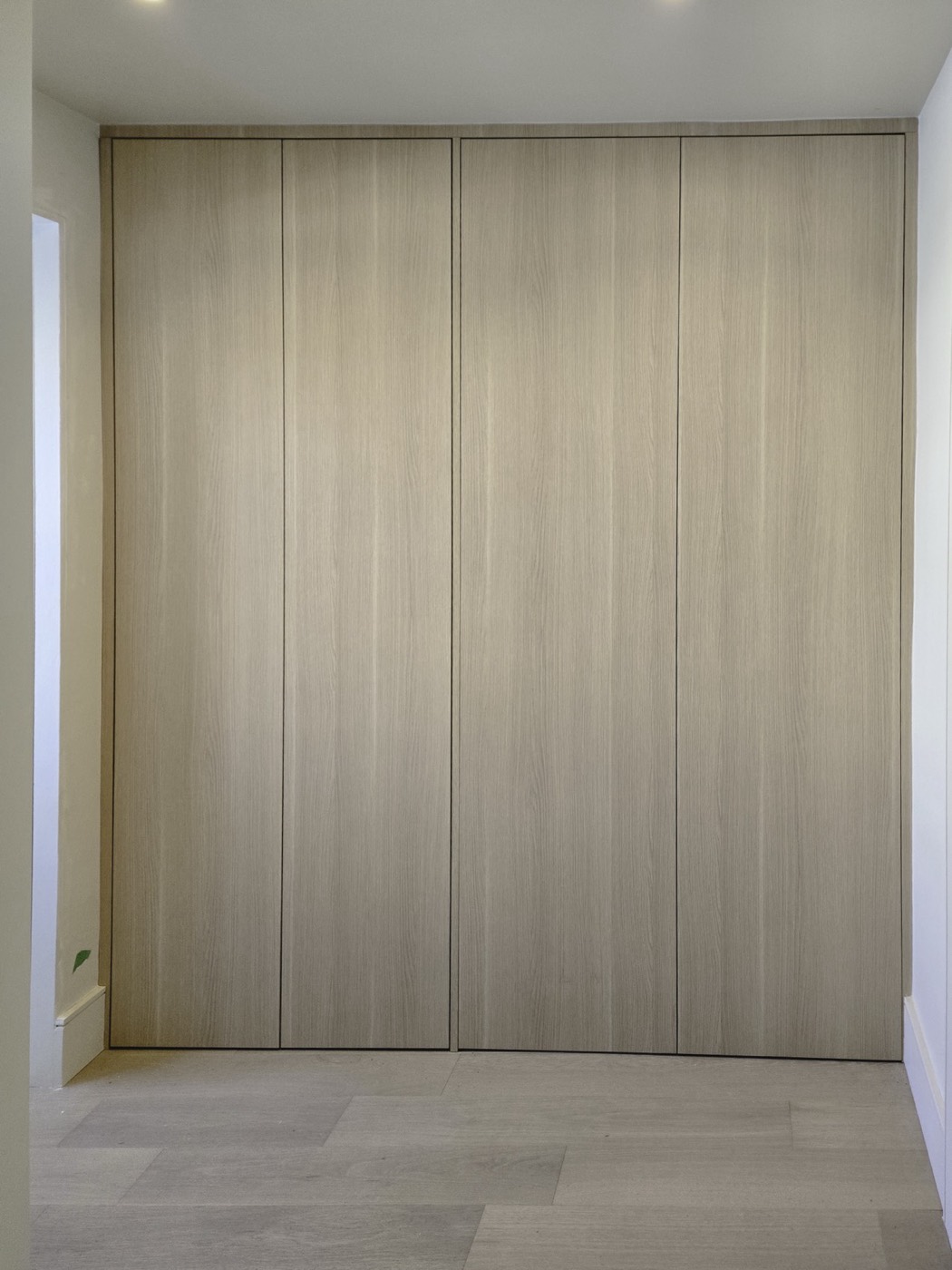 Walk-In Closets & Wardrobes – closets & wardrobes by Panda Reno, photo 8