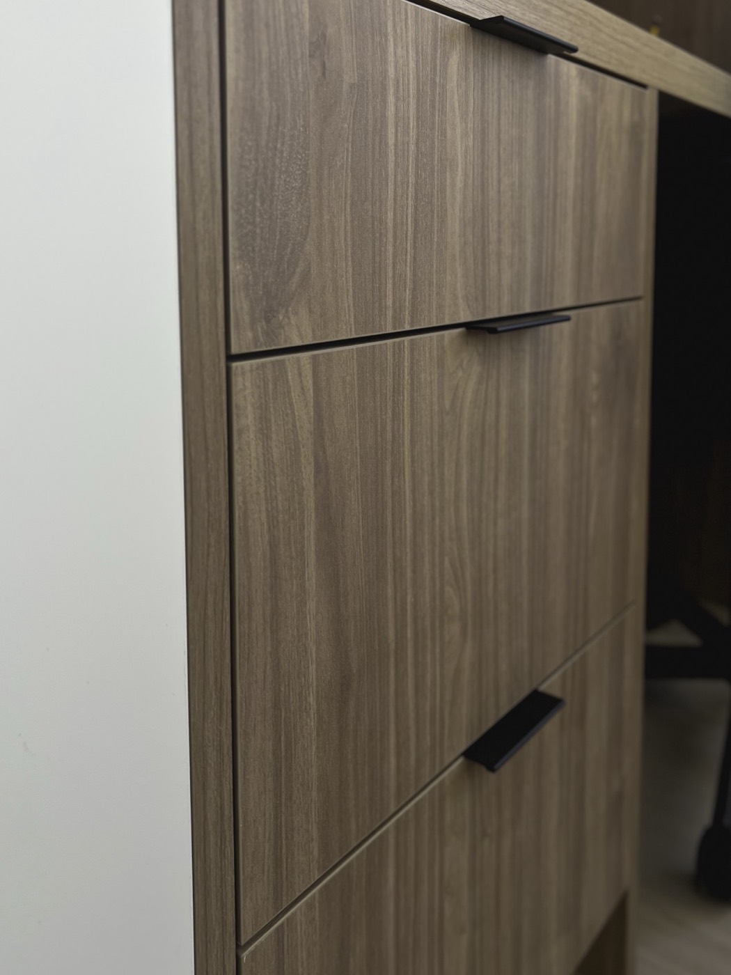 Illuminated Wall Unit & Fireplace – wall units & millwork by Panda Reno, photo 7