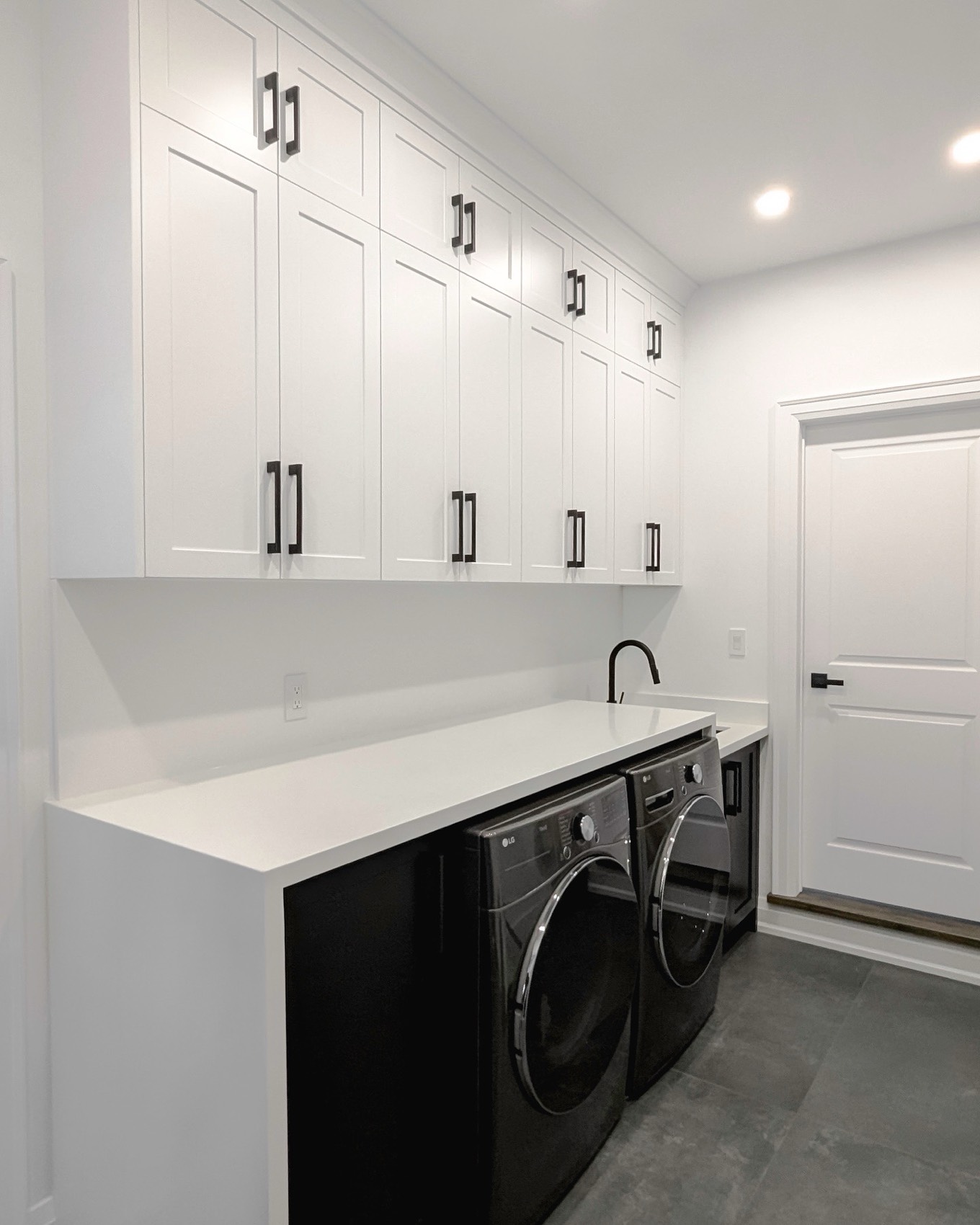 Laundry Rooms by Panda Reno 5