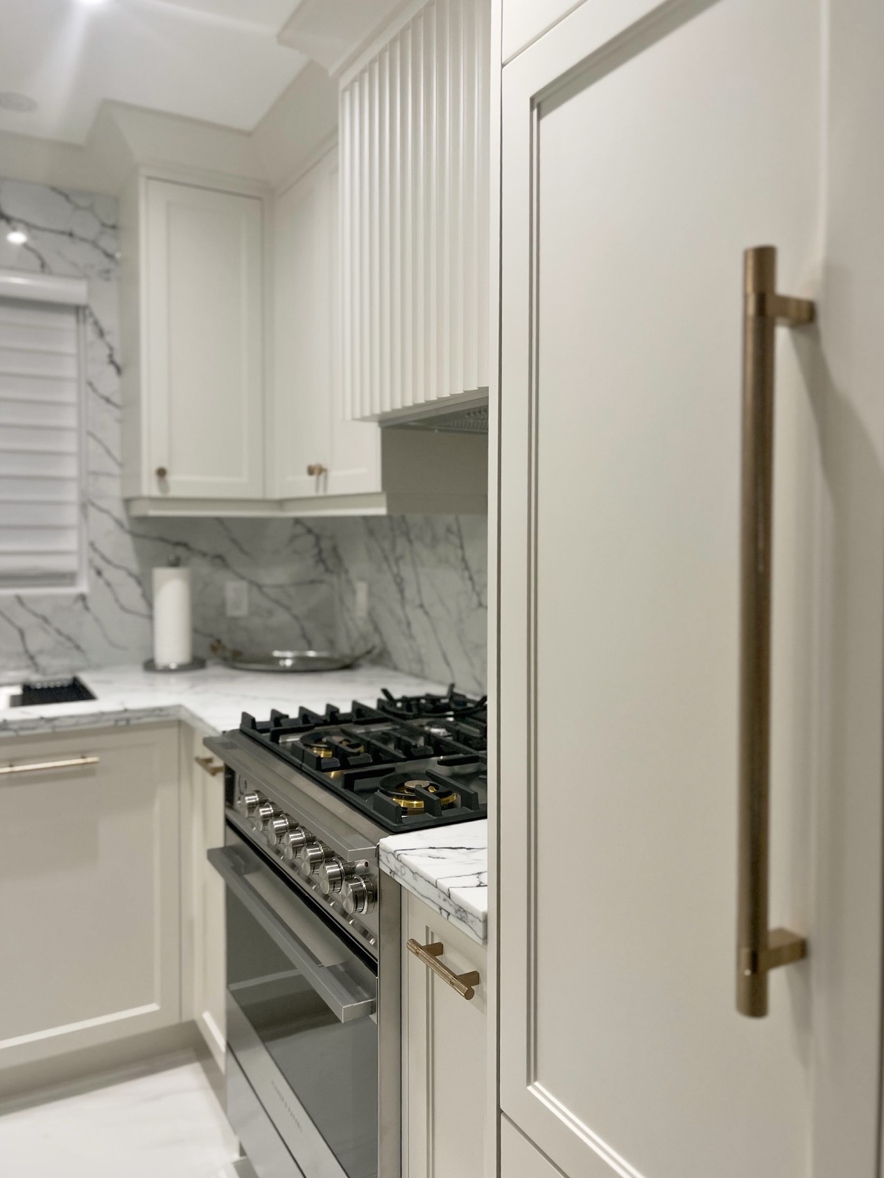 Traditional Cream Kitchen 5