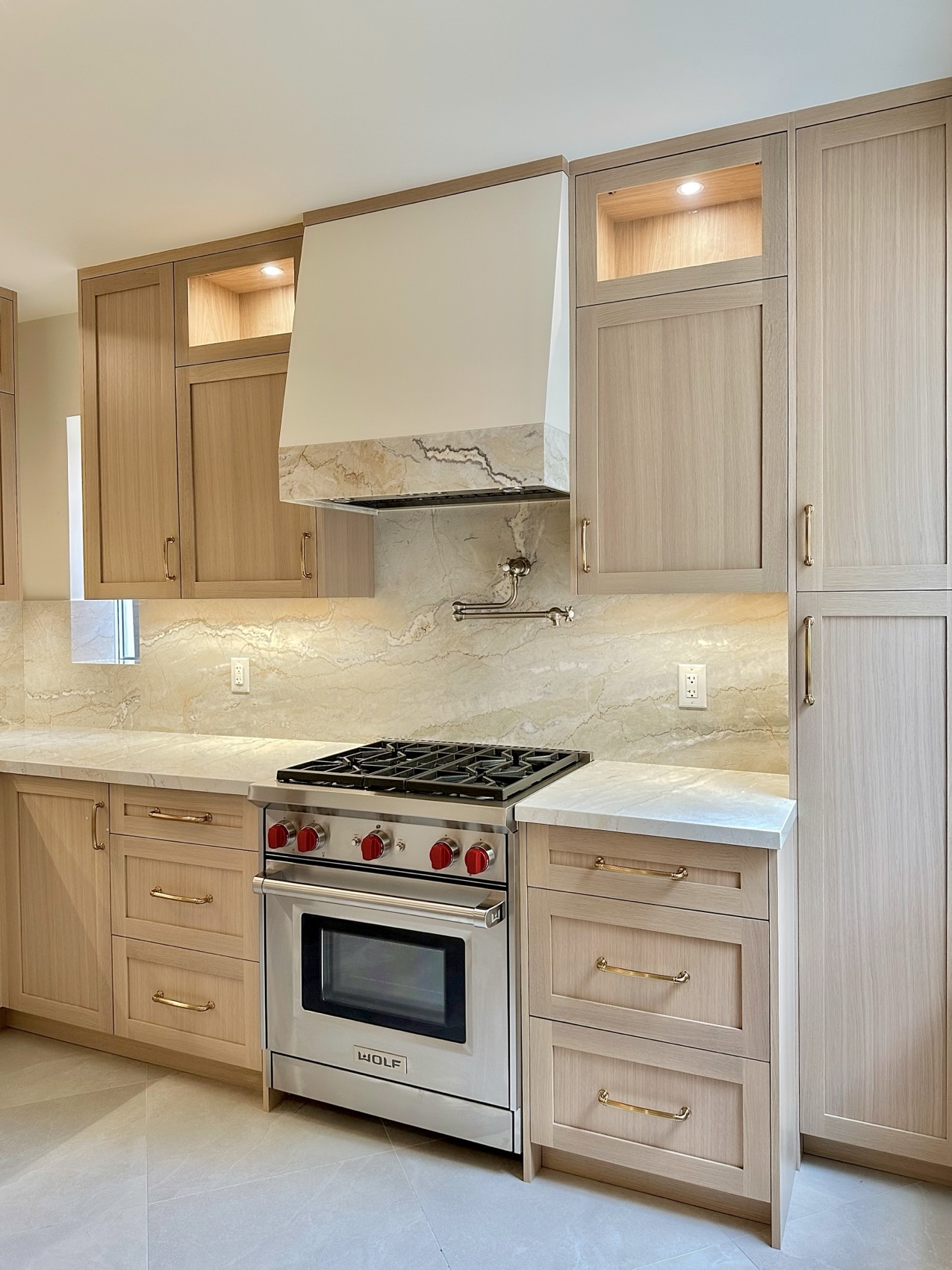 Rift White Oak Kitchen 12